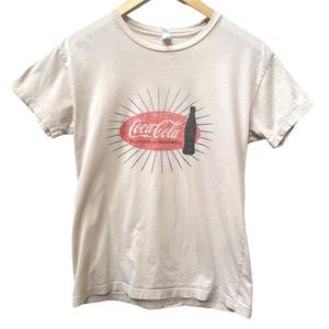 Coca-Cola Graphic T-Shirt Women Small Cream Peach Vintage Style Logo Tee